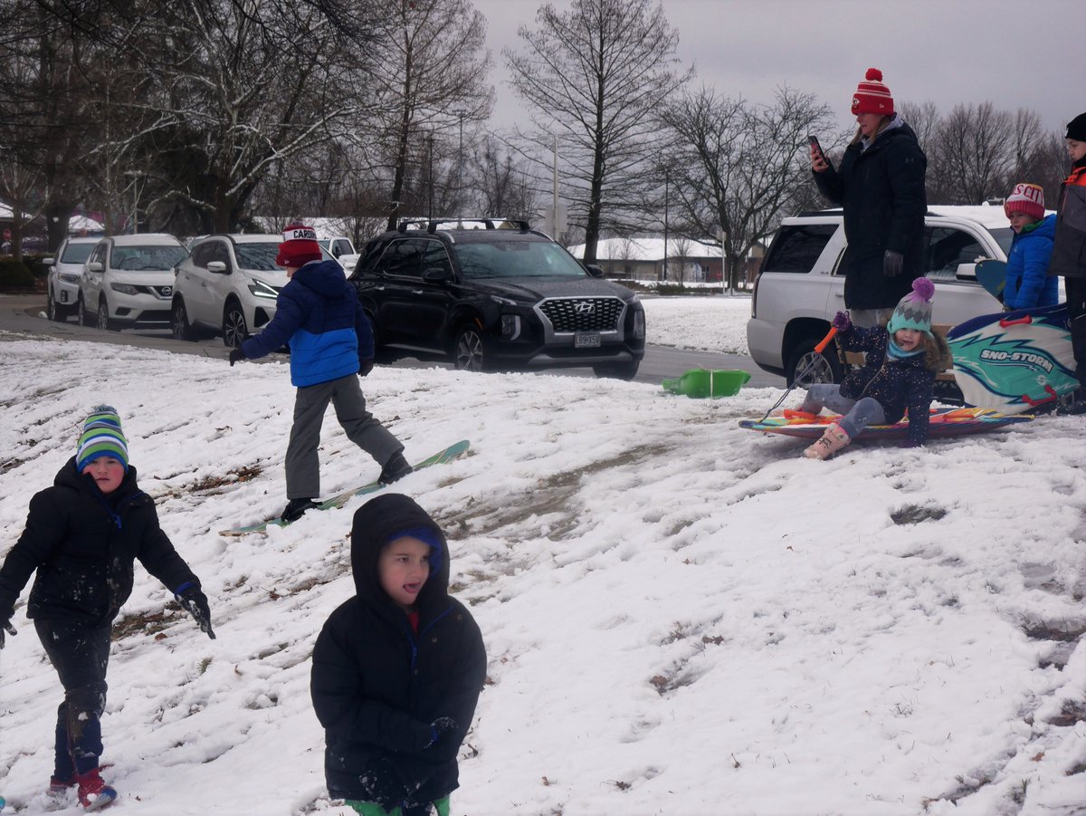 St. Charles Parks and Recreation tweet media