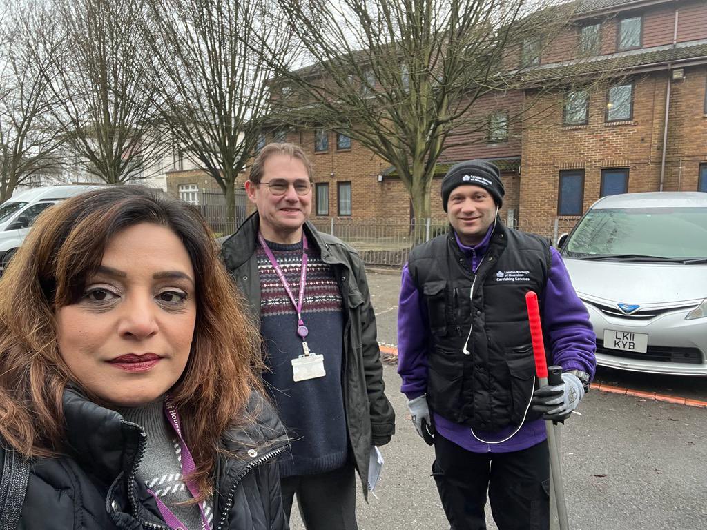 HounslowHLabour's tweet photo. Today, @Cllrsamiach and Cllr. Farhaan Rehman joined @LBofHounslow housing officers for Housing Estate inspection in the Hounslow Heath Ward. https://t.co/SMdfKuHody