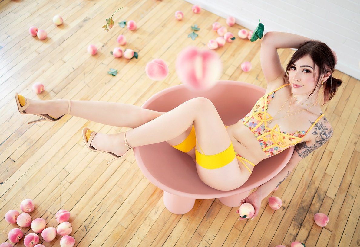 luxlo_xo's tweet photo. Are peaches an S tier fruit?

📷 @LXE_photo https://t.co/mMSGRI7HIU