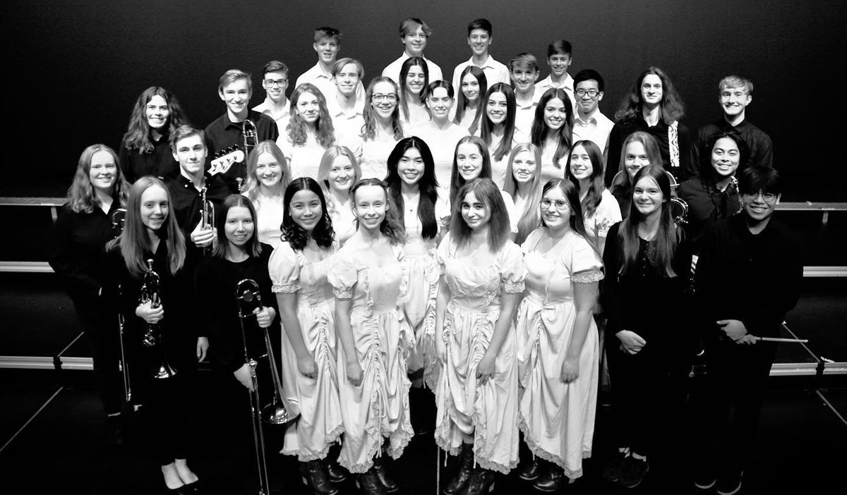 plymouthschools's tweet photo. Meet the PHS Choirs! Thanks Ken Pannier for the Concert Choir (black attire), Mixed Choir (red), and Treble Ensemble (blue) photos! https://t.co/EoGP7WY6RX