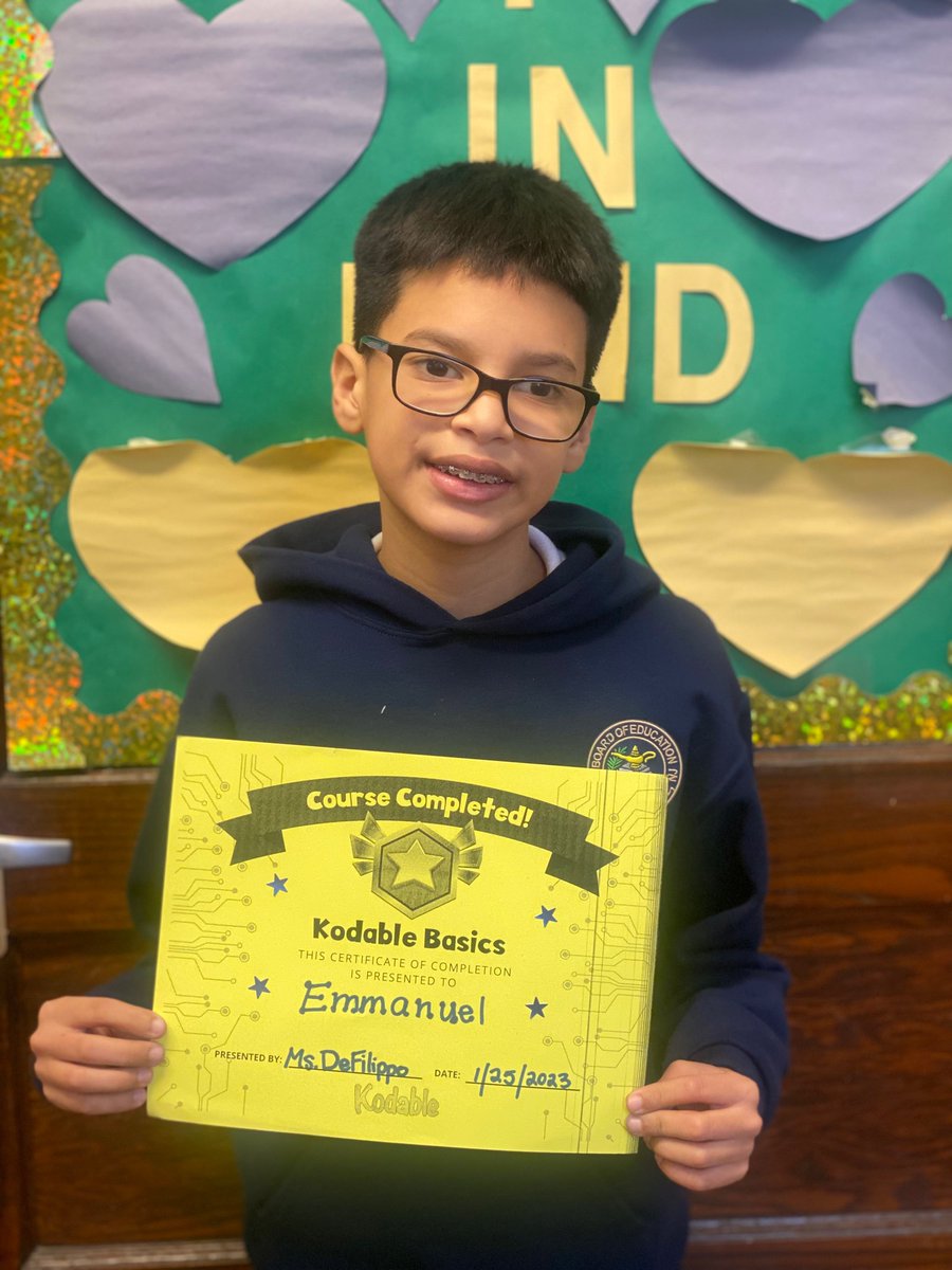 WWWildcatPride's tweet photo. Emmanuel from Room 313 has earned a Certificate for completing a #KODABLE Computer Coding Course in Ms DeFilippo's Technology and Computer Science class! #goodnewsinnjschools https://t.co/Ka5qp43EOt