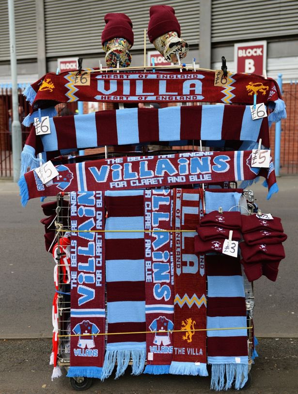 TheVillaHome's tweet photo. A week on Saturday - Leicester (h)

🧣🧣🧣

#avfc #UTV #ProjectB6 @ProjectB6_ https://t.co/DbMEhZC8mv