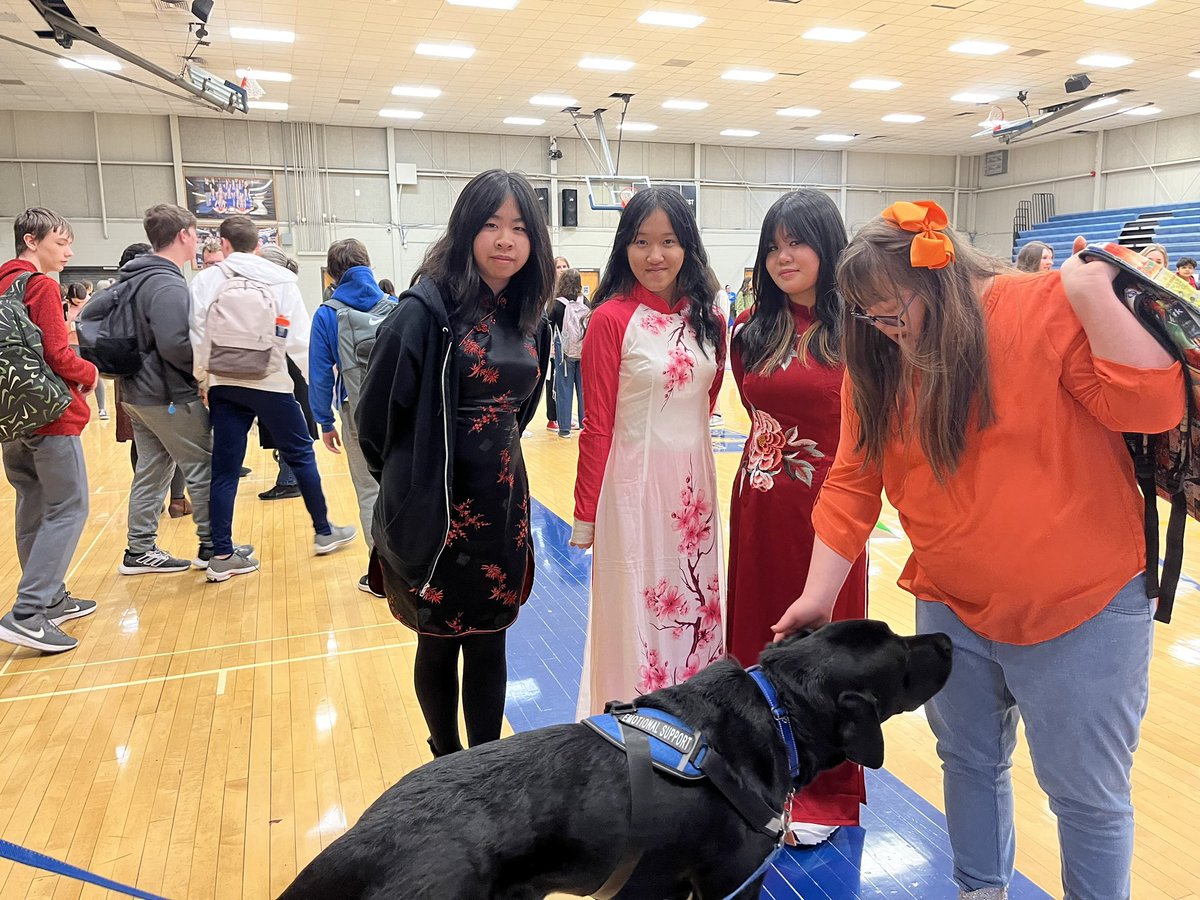 LHS Counselors tweet media