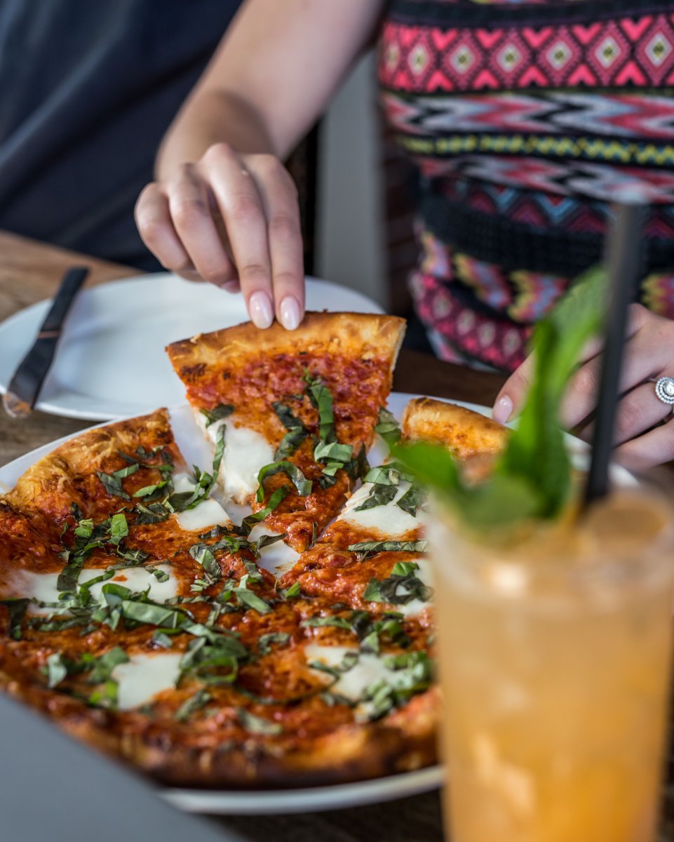 La Cosecha lovers — we're excited to announce that we will be open for special seating on Valentine's Day! ❤️ 

Stay tuned... more details to come. #LaCosechaPaso