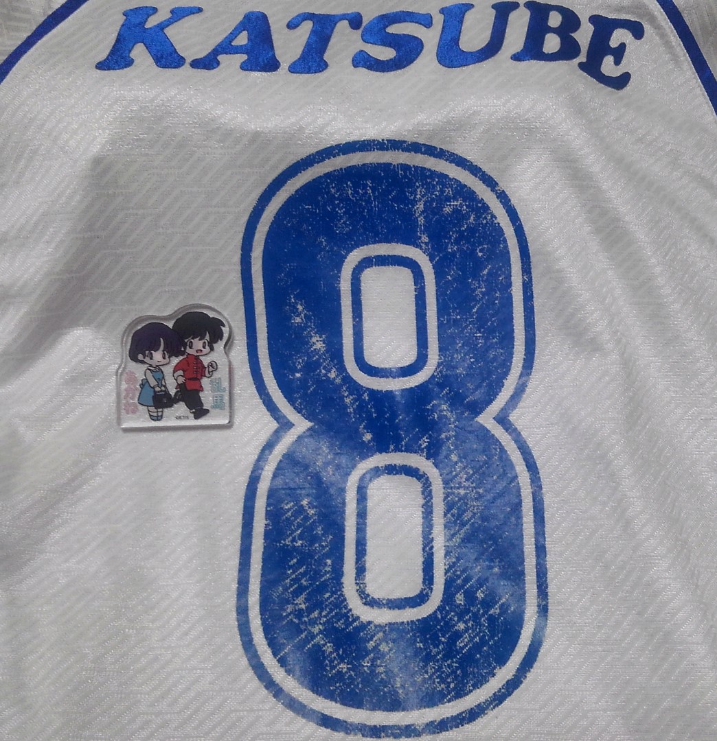 adachi_tetsuo's tweet photo. 何故かカツベさんの2NDを持ってる。
おそらくサイズが大きい…今や記憶の彼方だが、大は小を兼ねるのか。
ブカい時代性だったのか。
いずれ返すとして、杜撰な管理はホントいけんかった。
ここでもムダを抑えれただろうにね。
シュッ〆
#BONEAGAIN #グレン
#ゼフィランサス #30周年
#閑話休題 #巴里 https://t.co/d7zbuwMEY3