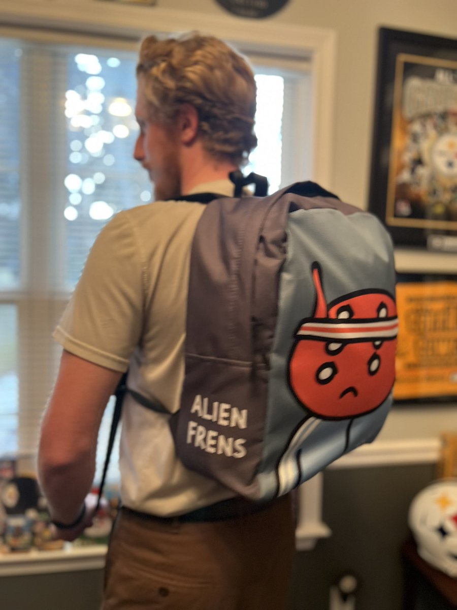 Antoineyobro's tweet photo. Some of the recent things I got just for holding my @alienfrens using #frencoin on the alien fren marketplace. If you aren’t holding Frens or using your fren coin, probably NGMI @CheezeJobs @QuirkBros @frenpacks #dangleit https://t.co/AALhl5peK8