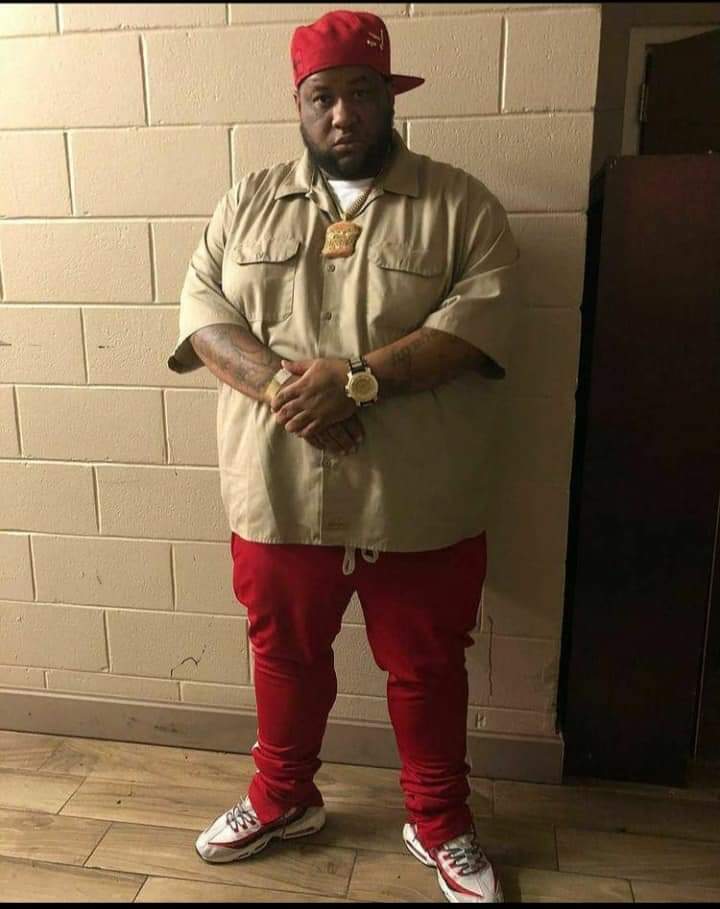 bigburger37's tweet photo. New Orleans all in me #9thwardshit #redtails #37 #BiggBoss16 https://t.co/RmPSU6AnfJ