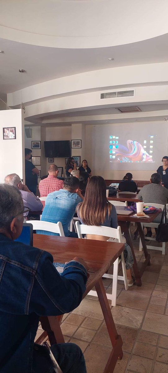 FundacionSolmar's tweet photo. Compartir conocimientos y talentos, para fortalecer y que puedan tener un mejor impacto, es una gran muestra de solidaridad.
Así el curso de fortalecimiento que se llevo a cabo, organizaciones civiles qué trabajan por la comunidad  aprendierón del equipo de Red Autismo AC 🥇 https://t.co/BbRpGW8Y47