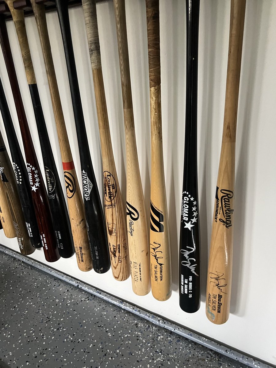 Some 90’s stars hanging in the garage.