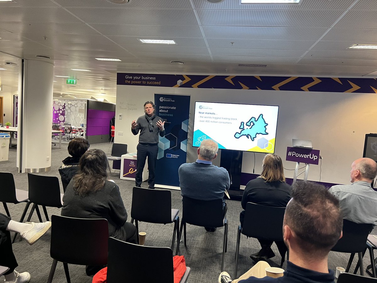 #hereforbusiness event strive & thrive workshop by @BizGrowthHub at the amazing @NatWestBusiness Spinningfield delivered by #BusinessGuru @gauntpeter very informative great to connect with #GreenEconomyTeam #PowerUp #oldhamhour @jkennedysmith @heatherwaters15 @Adamclayton4321