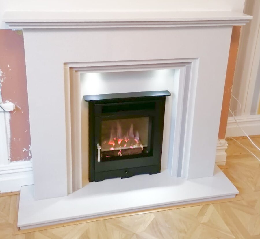 liverpoolfires's tweet image. 🥶 Don't let high heating bills keep you cold in winter

Our money saving gas fires have low running costs &amp;amp; expert local installation🔥
Contact us to learn more
🔽🔽
FIREPLACE INTERIOR
☎️0151 933 0783
Open 7 days
Mon-Sat 10-5, Sun 11-3

#heatingwoes #gassavings
#gasfire