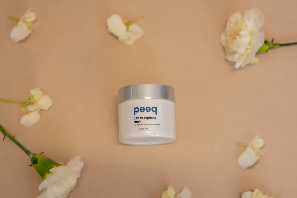 CBD Mask of your dreams ✨

Our CBD Receptions Mask is skin calming, soothing, and the texture is out of this world! 

Get the mask in the Valentine's Holiday Box with the link in our bio! ✨

l8r.it/W8fe