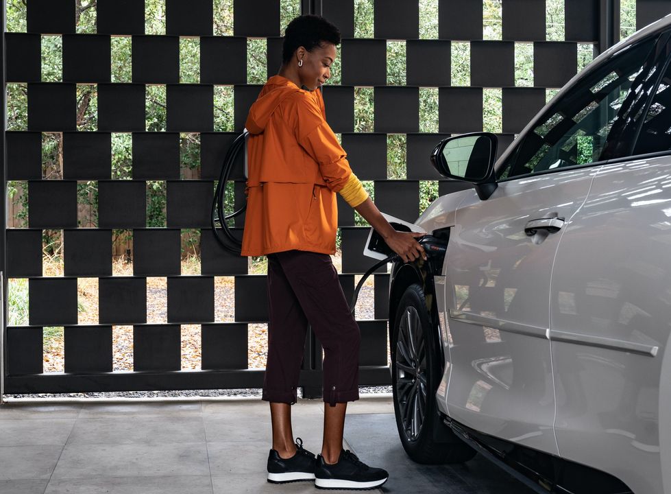 Lexus_NKY's tweet photo. Lexus, ChargePoint and Qmerit elevate the all-new RZ 450e home and public charging experience. Learn more: https://t.co/QljTONY1yi https://t.co/lFrMhLAnZV