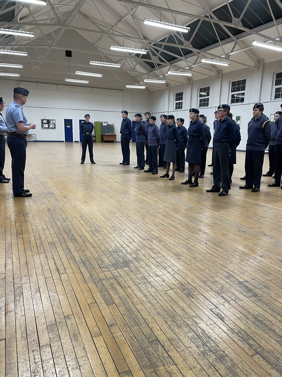 Tonight some of our cadet NCOs took a trip to see 2517 Buxton squadron and how they operate. 
We were also joined by OC Wing. 
Great insight to a different squadron dynamic.