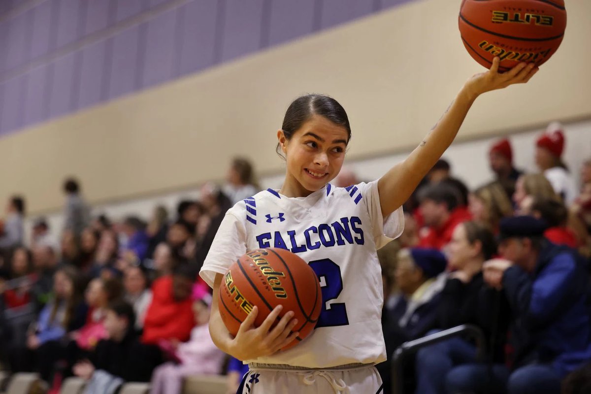 ethman43's tweet image. “They brought eyes upon a community that everyone thought disappeared.”

The @MashpeeHoopsGV team is proud to show its heavy Native American representation, and led by two star seniors, they’ve given tribe and town a special energy. 

For @GlobeSchools:
bostonglobe.com/2023/01/25/spo…