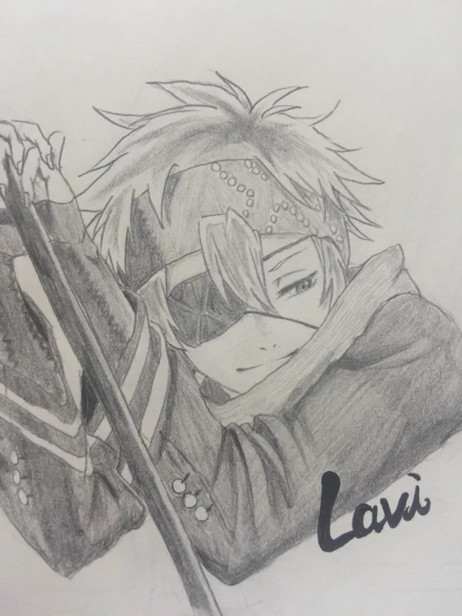 ラビ表紙おめでとう🥹💕
D灰過去絵たち懐かしい
どうしよう買っちゃおうかなあ、、、 #dgrayman 