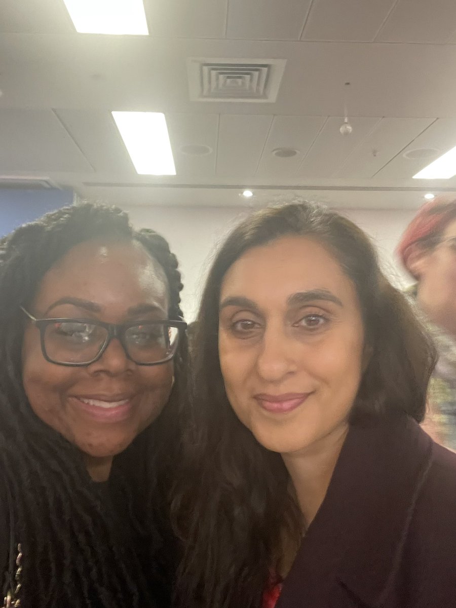Varlene23's tweet photo. When 50% of @EalingLabour are women councillors because we're committed to ensuring proper representation for everyone in the borough. It then allows Ealing women councillors to join other sisters @LabourWomensNet events #NYRev. 😊 https://t.co/RaxOJwDrUT