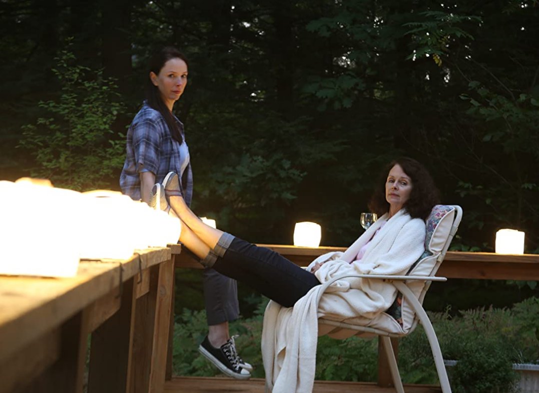 ReelWomensNetw1's tweet photo. #Drama 

Two estranged sisters amid tragedy unlock the truth to family secrets on a self-reflecting journey to see the Great American Eclipse.

Cast: #JulesHartley #DebraLordCooke and #ElissaPiszel

#InTheMoonsShadow #Drama #IndieFilm 
#StreamIt on #ReelWomensNetwork https://t.co/QeJpoyDGdH