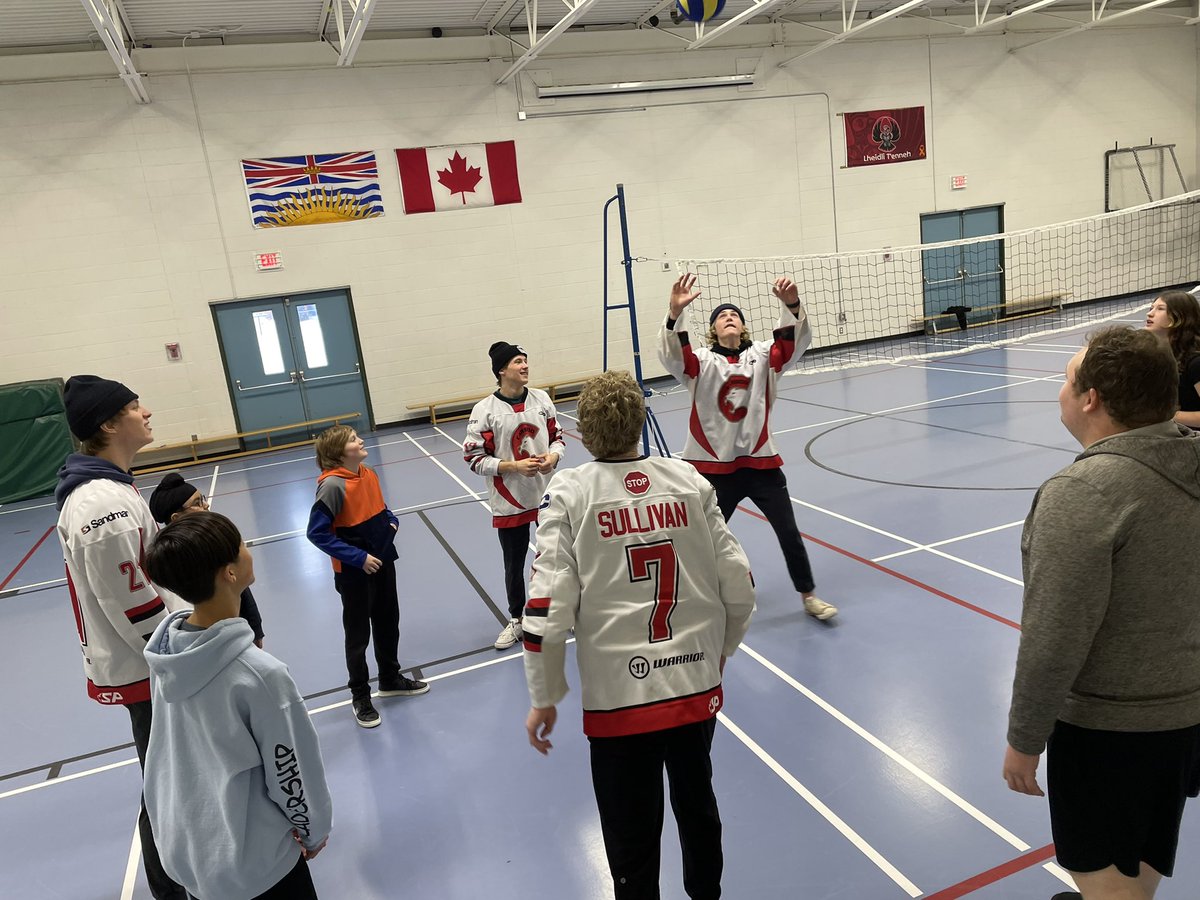 aashliecook's tweet photo. Thank you @cariboocougars for hanging out with us and creating some pretty special memories! We can’t wait to come cheer you on next week! 📣 https://t.co/vNSbjrfKSm