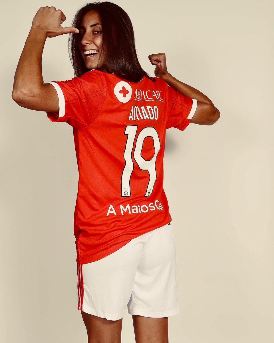 Isto devia ser ilegal 
Dois dérbis seguidos, dois jogões da <a href="/catarinalAmado/">Catarina Amado</a> seguidos
Que jogadora brutal ⚪🔴