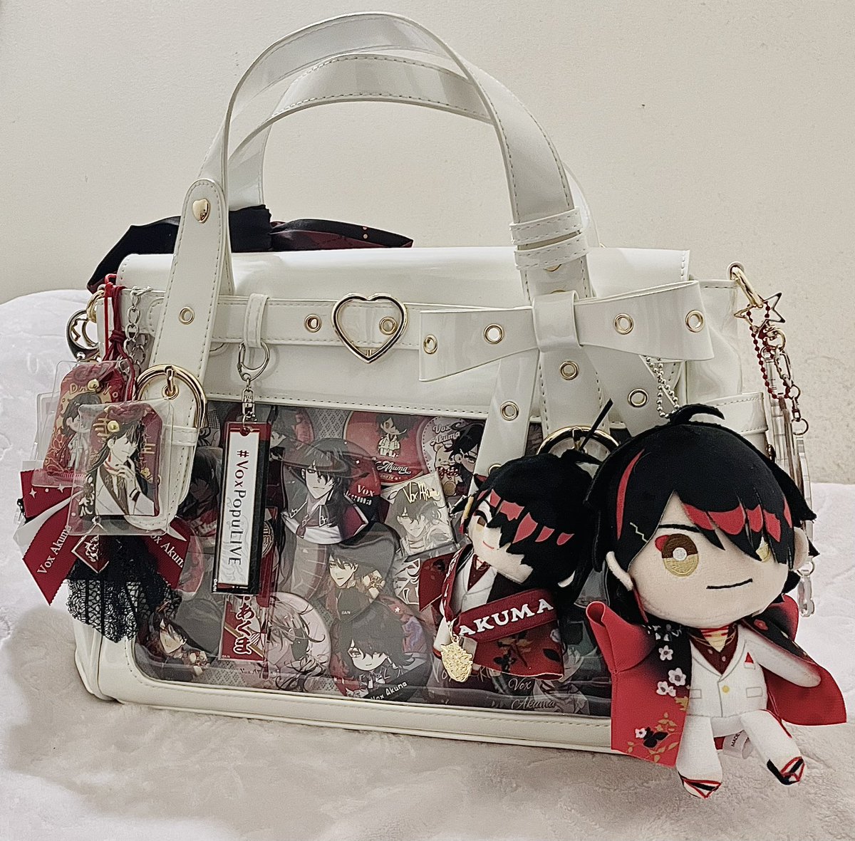 Beby_Akuma's tweet photo. Putting the 痛 back in itabag it’s getting kind of really heavy #VoxAkuma #VoxPopuLIVE #Kindraw https://t.co/4UybudOBCQ