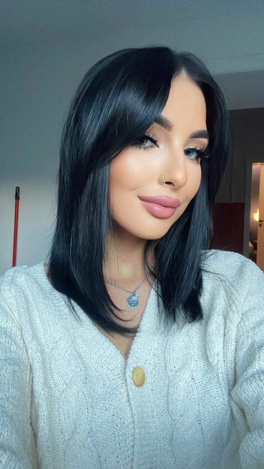 Got a new haircut❤️ https://t.co/OLzZZ2v90X<a href="/tag/onlyfans"class="tags"><span>#onlyfans</span></a><a href="/tag/onlyfan"class="tags"><span>#onlyfan</span></a><a href="/tag/onlyfansgirl"class="tags"><span>#onlyfansgirl</span></a><a href="/tag/onlyfansbabe"class="tags"><span>#onlyfansbabe</span></a>