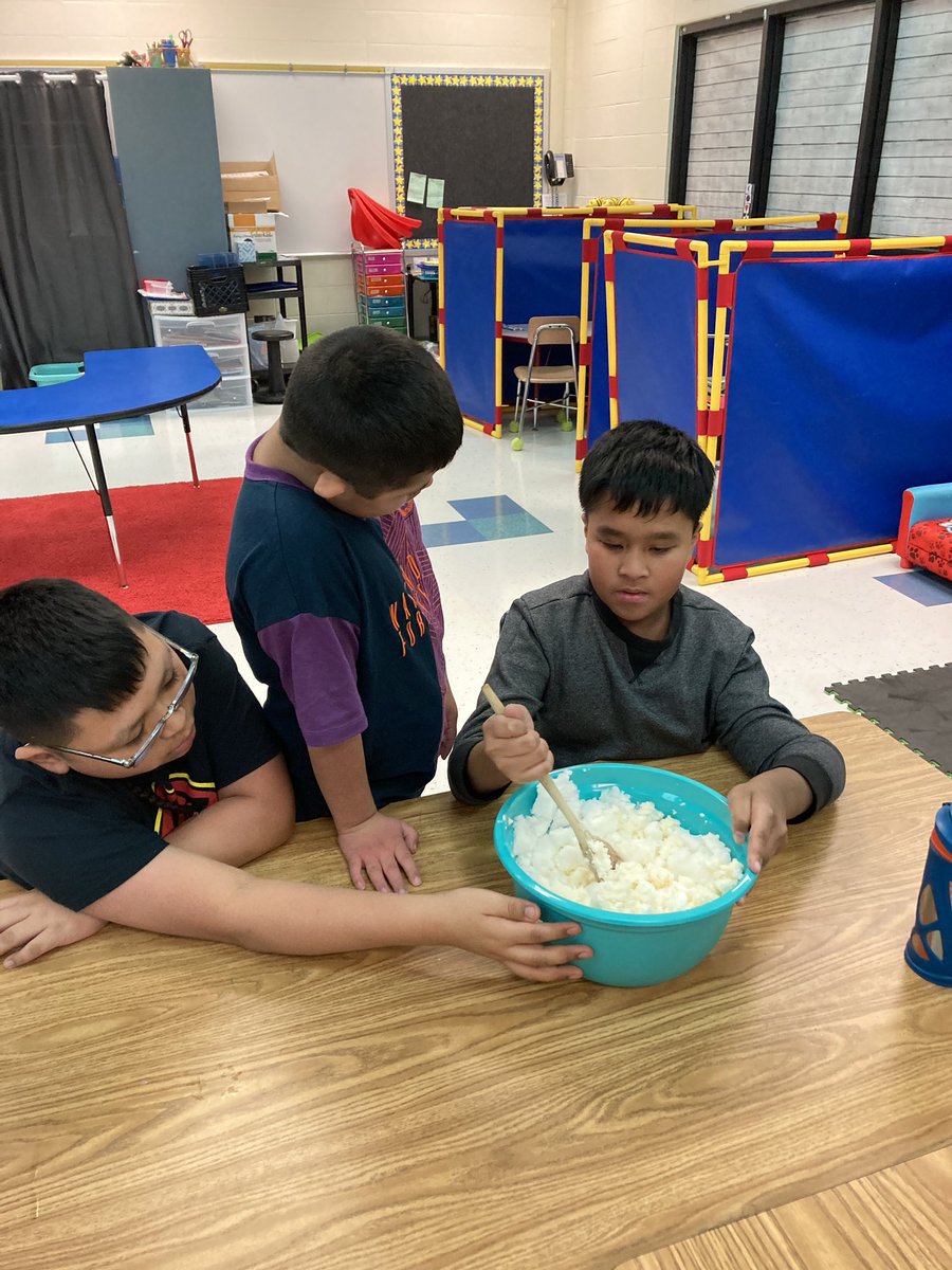 Christinia Hirsch tweet media