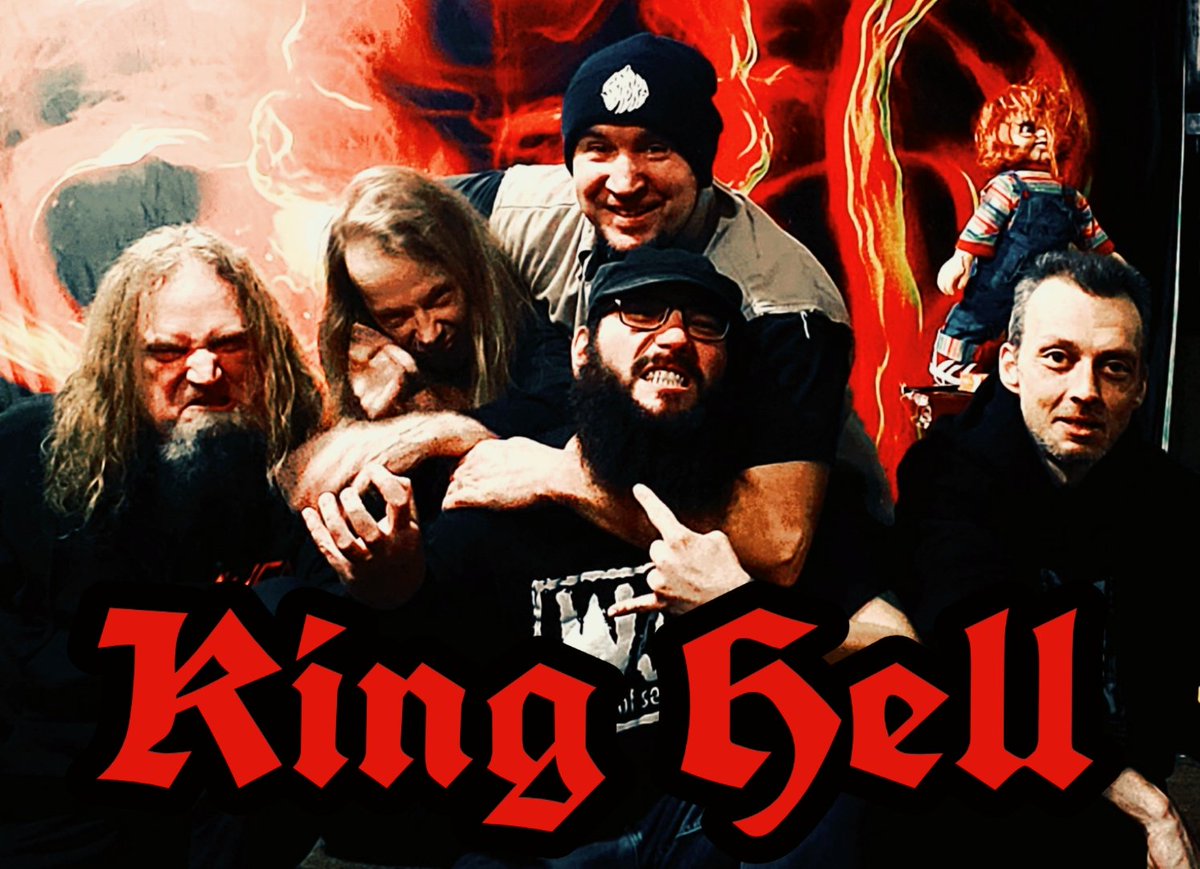 AllHailKingHell's tweet photo. New band photos! 
#AllHailKingHell https://t.co/1OA6cZ9JCR