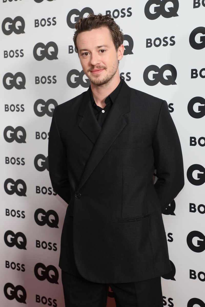 MTV's tweet image. Before you keep scrolling... help me wish Joseph Quinn the happiest birthday ever 🖤