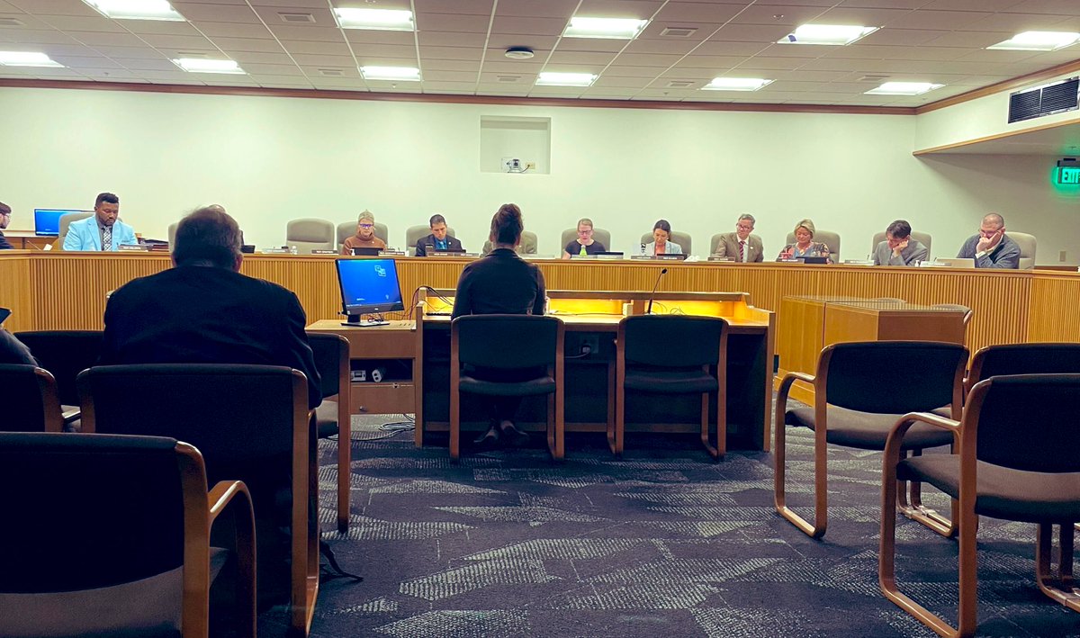 Happy to have my first Chief Sponsor bill testimony in the record! Thank you @Oregon_AFSCME for helping bring laws about fairness in organizing to House Business and Labor today. #orpol #orleg