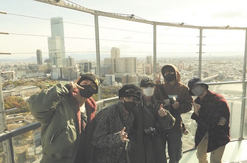 FnX2pHCaUAAP52o?format=jpg&name=900x900