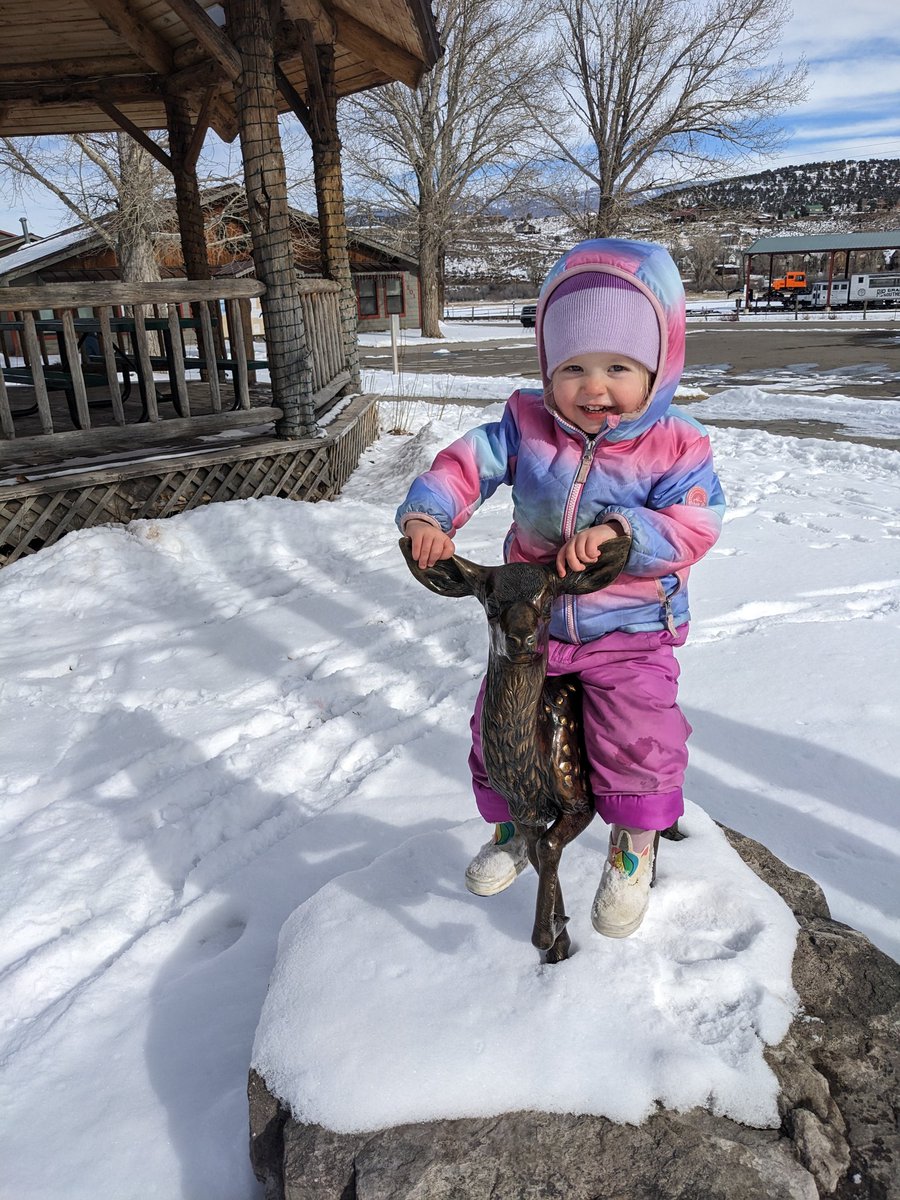 beccosaurus's tweet photo. #babyitscoldoutside https://t.co/doS8wA6t77