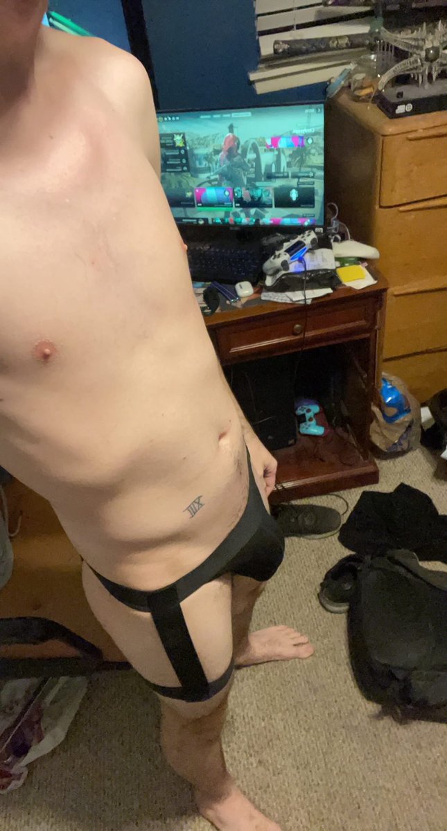 StephanEfxx's tweet photo. Damn, I was really feelin myself in these 🥵 https://t.co/PZD8SNlhhl