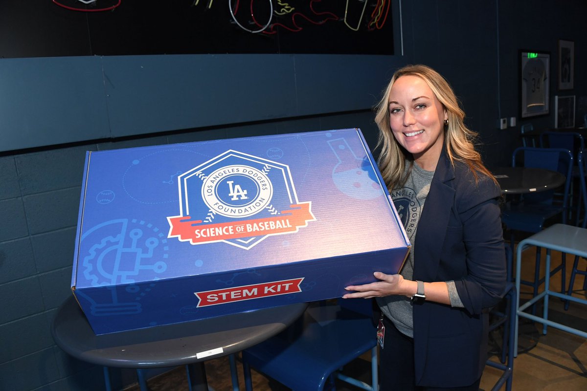 Erin Edwards tweet media