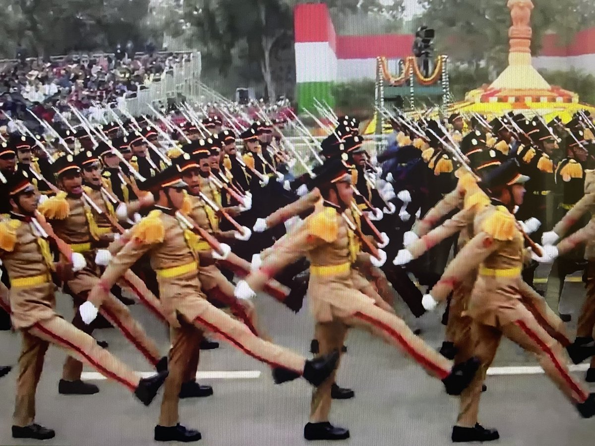 Smita_Sharma's tweet image. The contingent from #Egypt marching in this year’s #RepublicDay Parade with Egyptian President Sisi as Chief Guest. #RDay
