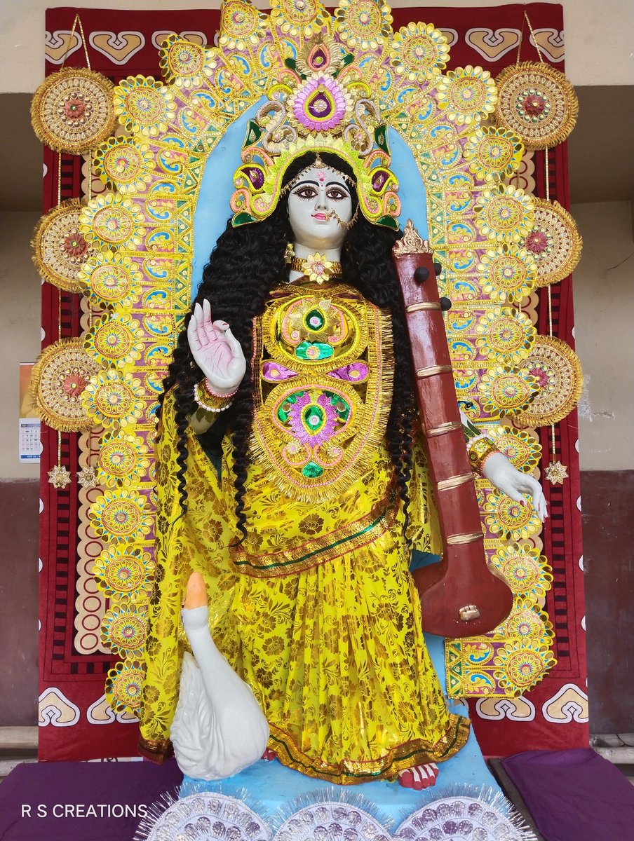 SDurgaPuja's tweet photo. Happy Saraswati Puja ..... https://t.co/4Yq1XJIV2B