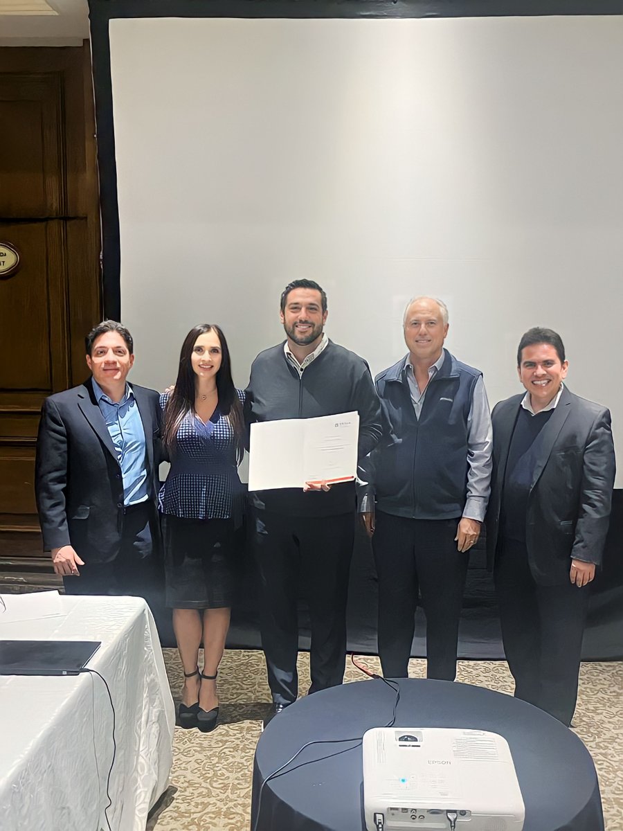 Exel del Norte tweet media