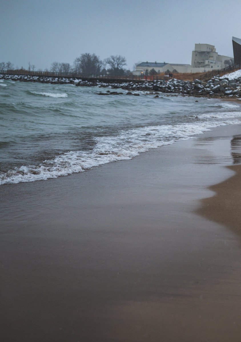 Scottyj4577's tweet photo. “Winter Storm” Indiana 
.
.
#fuji #fujifilm #xpro2  #winter #shore #storm #beach #sand #create #connect #outdoors #lakemichigan #photo #photography #photographer #moodygrams #insight #adventure https://t.co/QUGtxvNdCd