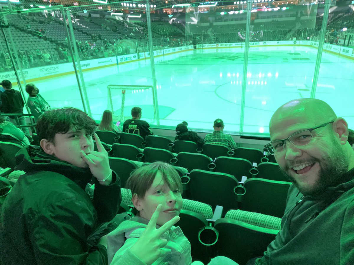Let’s go Stars!!! #TexasHockey