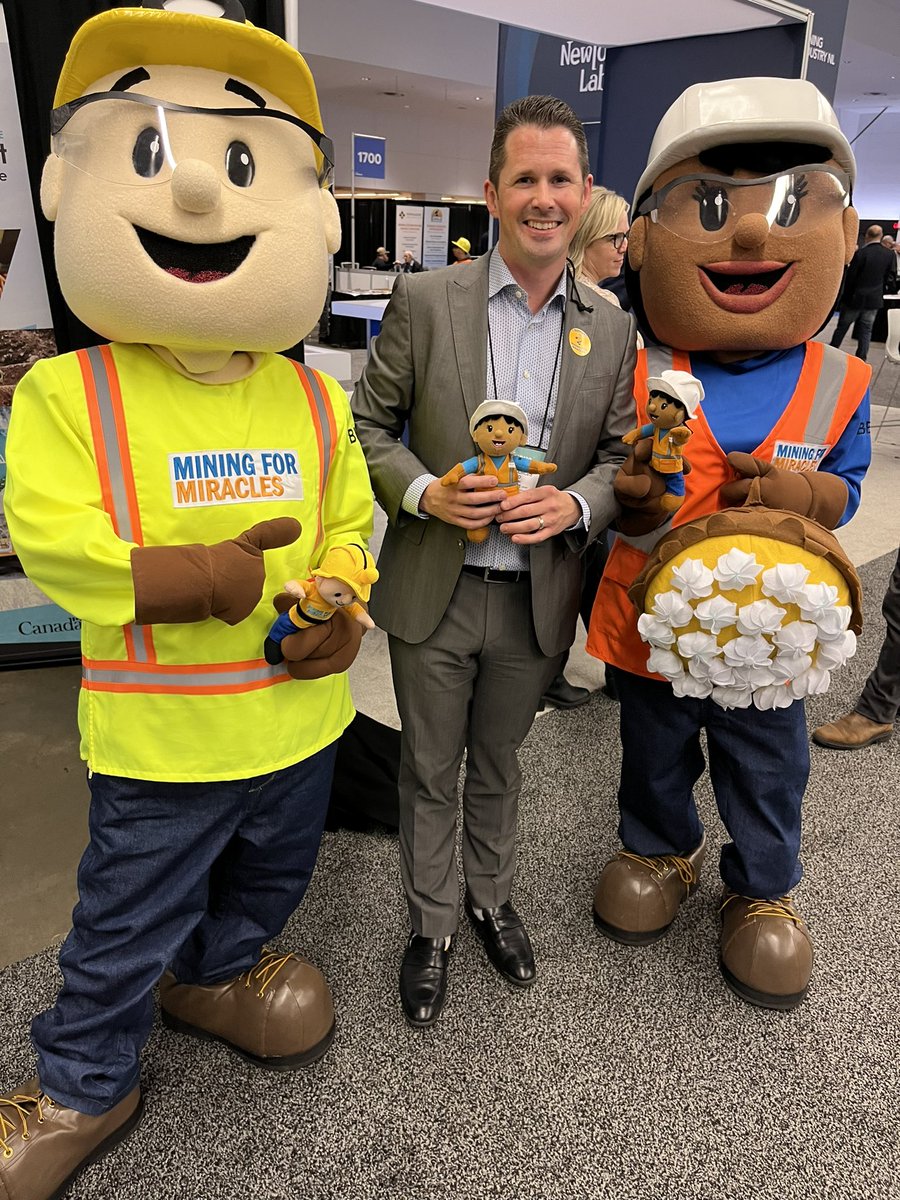 chadpederson's tweet image. It’s not @AMEroundup unless there’s an opportunity to support @Mining4Miracles, the BC mining industry charity of choice for @BCCHF. #roundup2023 #miningformiracles