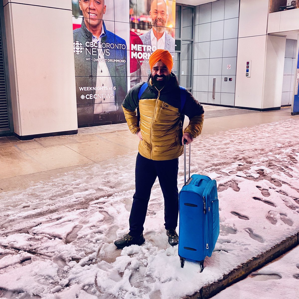 Well, I arrived in Toronto for CBC Canada Reads launch, but I didn't know that I was accidentally packing snow too 😜. I am going back to the Yukon tomorrow early morning and will take the snow back 😃