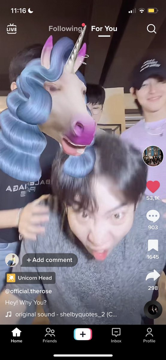 averapopp's tweet photo. @bekastay BUT MY CRUSH IS FRIENDS WITH MY FRIENDS SO YEAH AND HES HAS NOTICED ME BEFORE AND A LOT OF THE TIME I CATCH HIM LOOKING AT ME AND SMILING AHHHHHHH HES SO PERFECT https://t.co/LJf508ISQz