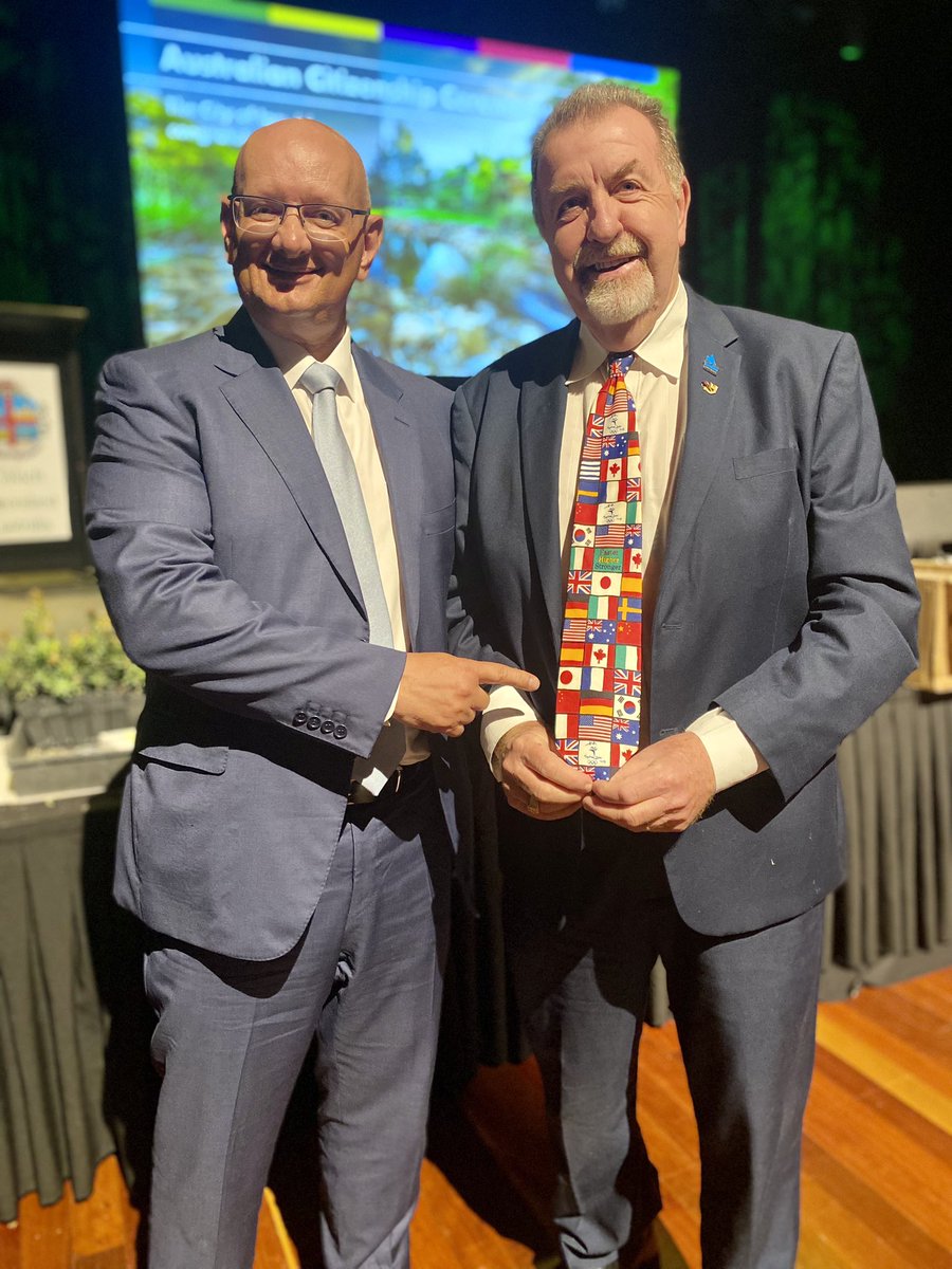 ShayneNeumannMP's tweet image. Congrats to the 129 new Aust citizens from 36 nations who’ve made the Ipswich region home. 

@IpswichCouncil Div 2 Councillor Paul Tully celebrates multiculturalism on his tie #citizenshipceremony.