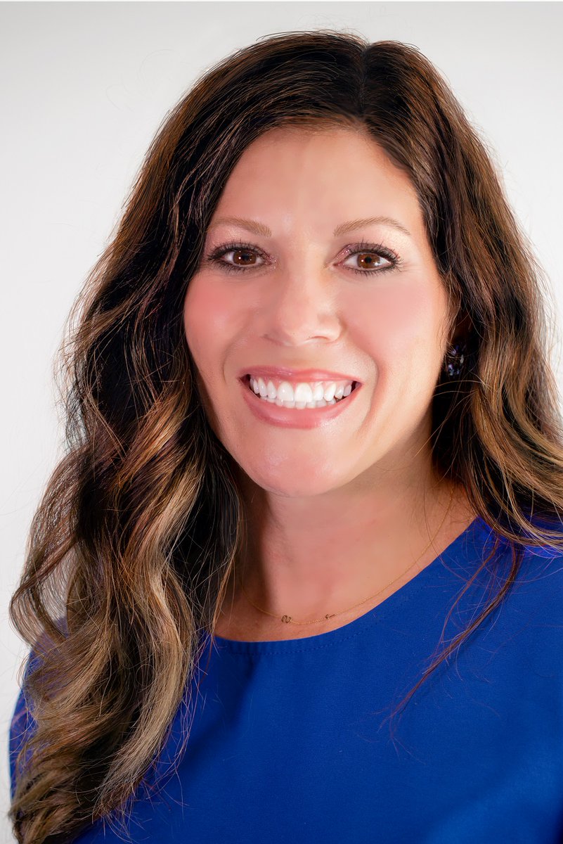 OSULitCollab's tweet photo. Catch @jamie_lipp on @WOSUAllSides on Jan. 26 at 10 a.m. or 8 p.m. for a conversation on helping kids overcome reading loss after COVID. Lipp serves as the Mary Fried Endowed Clinical Assistant Professor and leads the Reading Recovery and Literacy Collaborative. https://t.co/0yyJAOOG77