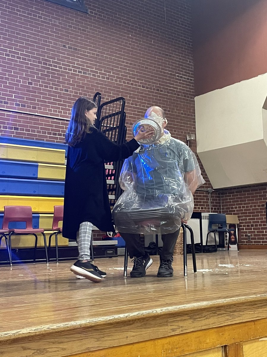 RidgeviewMiddle's tweet photo. RMS staff and students raised money to support mental health programs, break the stigma, and raise awareness by selling tickets to pie our staff in the face at our Bell Let’s Talk assembly.#BellLetsTalk @ASD_West https://t.co/6HEOYE7dnE