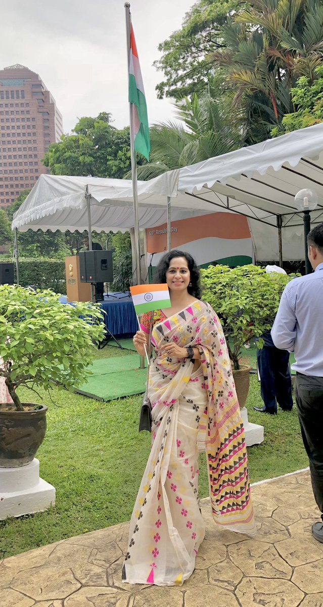 strive_high's tweet photo. I wish happy #74thRepublicDay to all the #Indians and people of the #IndianDiaspora across the globe! May the country continue to grow and accomplish unsurpassed success, and the Indians worldwide continue to shine and add to the glory of India. Jai Hind🫡 https://t.co/fto9aix89A