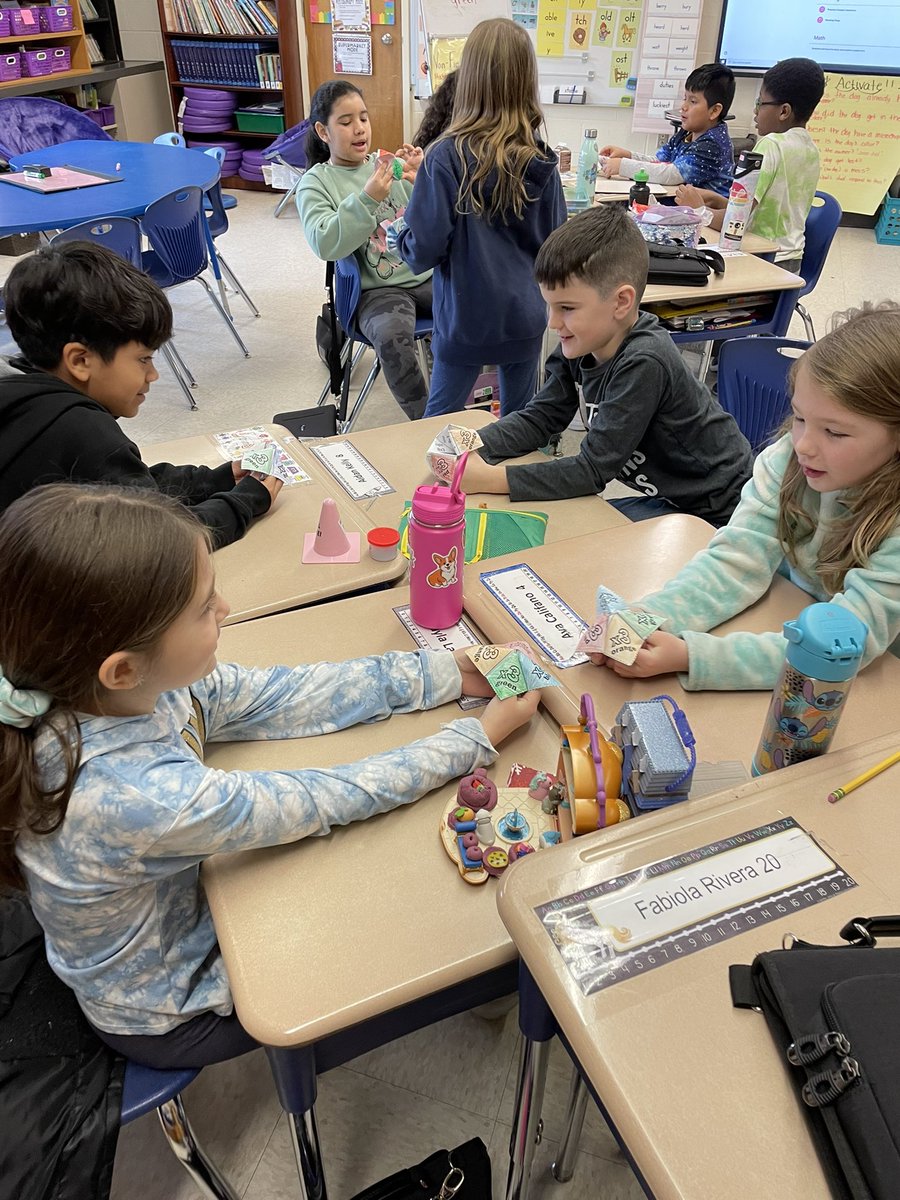 cchiara103109's tweet image. Cootie fun to help with our multiplication facts! #CRES #math #funwithmath