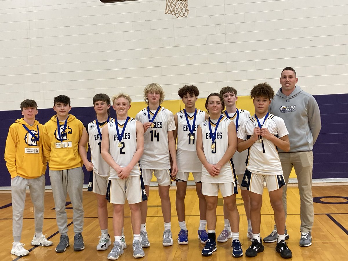 Congrats to the Boys A team on winning their end of the year tournament tonight. Boys B finished in 2nd place as well. Great year to all of our players and Coach Hoskins and Coach Morley! ⁦⁦<a href="/heritagescoop/">Heritage MS</a>⁩ ⁦<a href="/HMS8Hoops/">HMS Eagles 8th Grade Hoops</a>⁩
