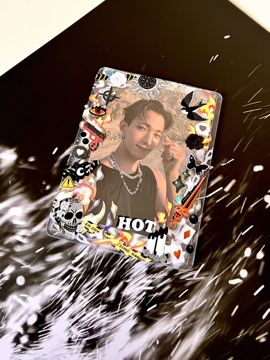 526JamJam's tweet photo. 🔥 SVT HOT deco toploader 🔥

#dk #dokyeom #photocard #specialtheme #pc #stickers https://t.co/KwdNM377Zx