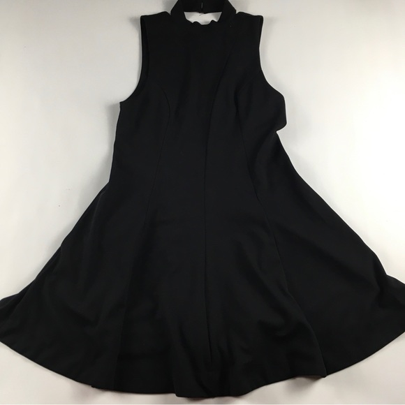 UniquebyDesigns's tweet image. So good I had to share! Check out all the items I'm loving on @Poshmarkapp from @RaeRaySport #poshmark #fashion #style #shopmycloset #urbanoutfitters #rachelrachelroy #freepeople: posh.mk/UCSq0CLhTwb